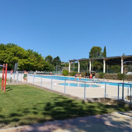 Apartamentos Canana De Vega Flix Bagian luar foto